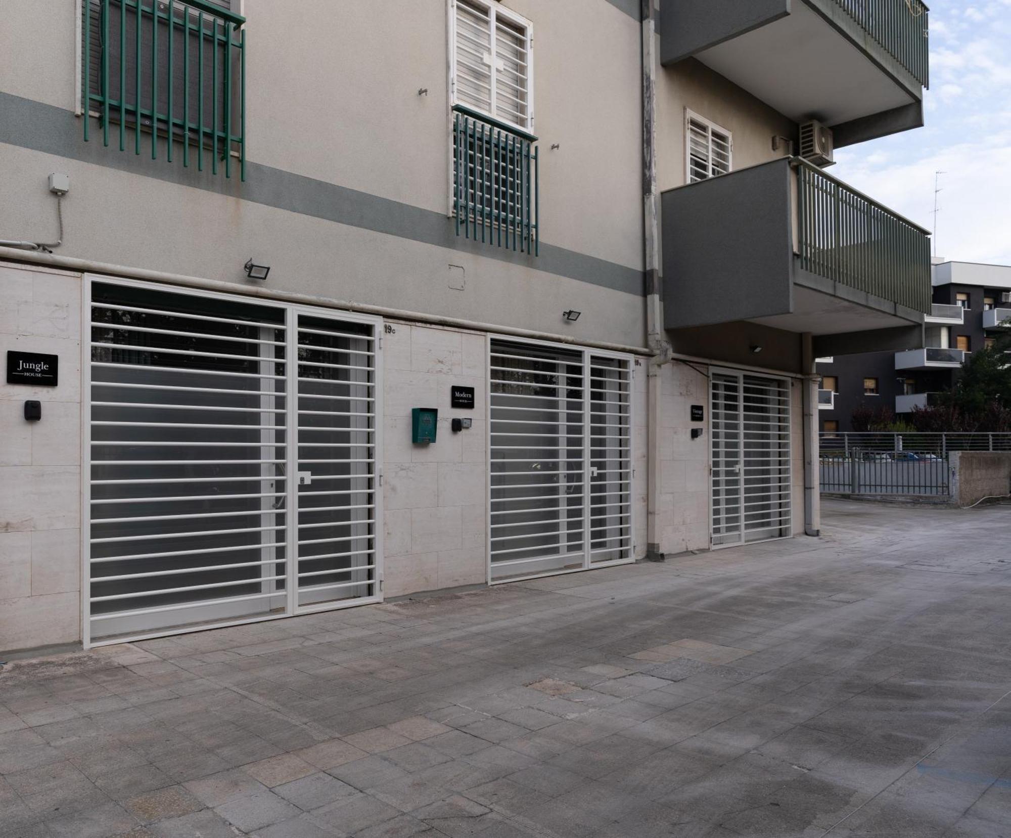 Quartierino Houses Bari Luaran gambar